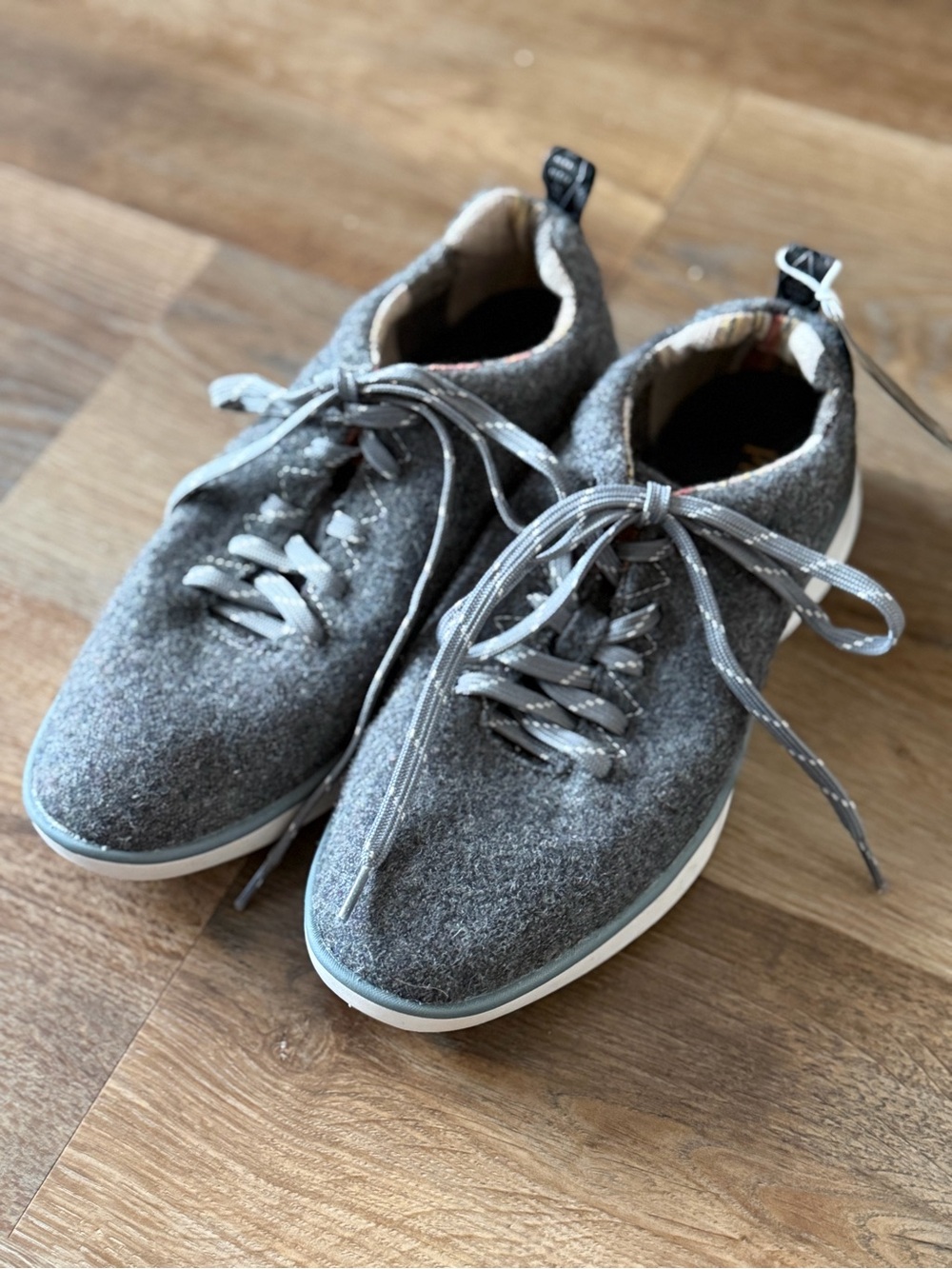 Pendleton Grey Wool Women's Sneakers